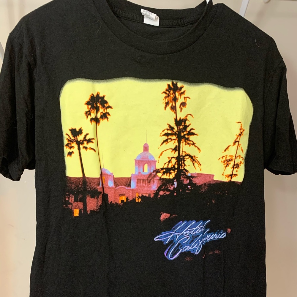 Hotel California tee